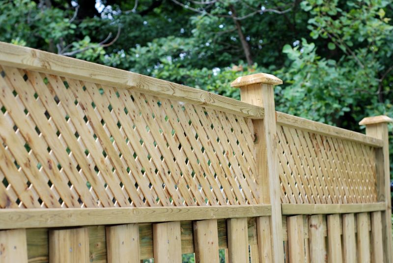 Privacy Fence Installation in Evansville, IN